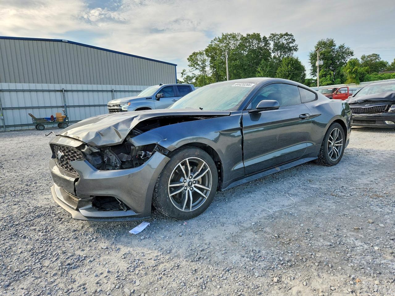 2015 Ford Mustang - zdjęcie główne