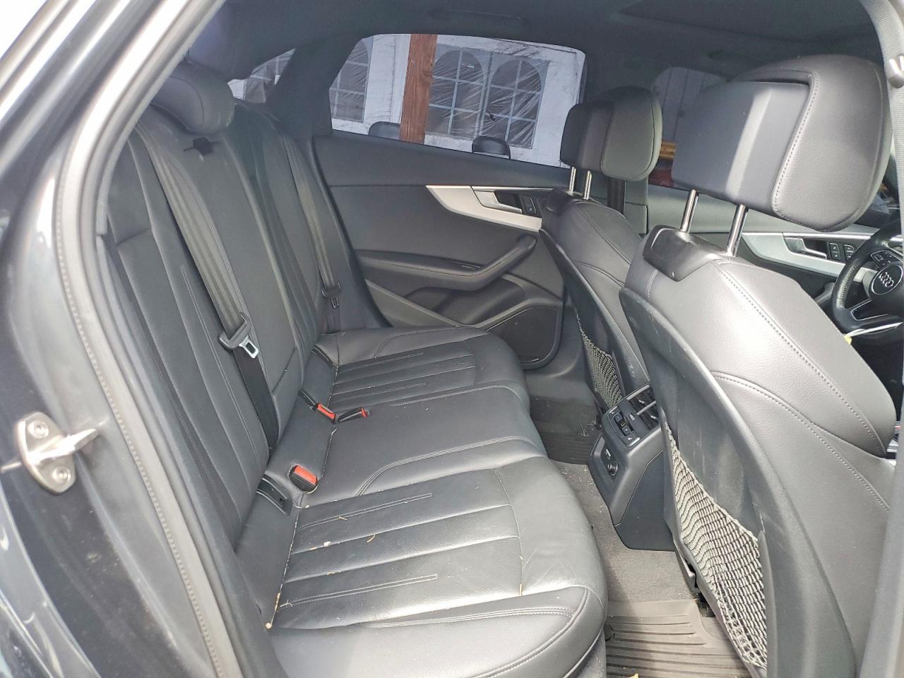 2019 Audi A4 Premium Plus - zdjęcie 10