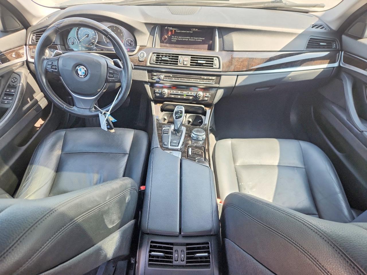 2016 BMW 528 I - zdjęcie 8