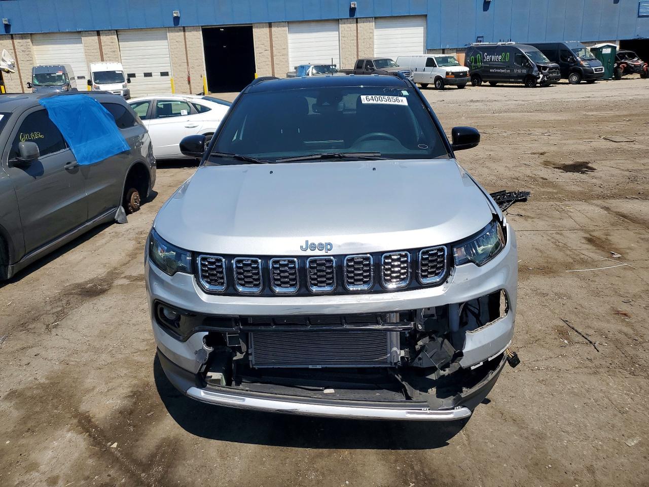 2024 Jeep Compass Limited - zdjęcie 5
