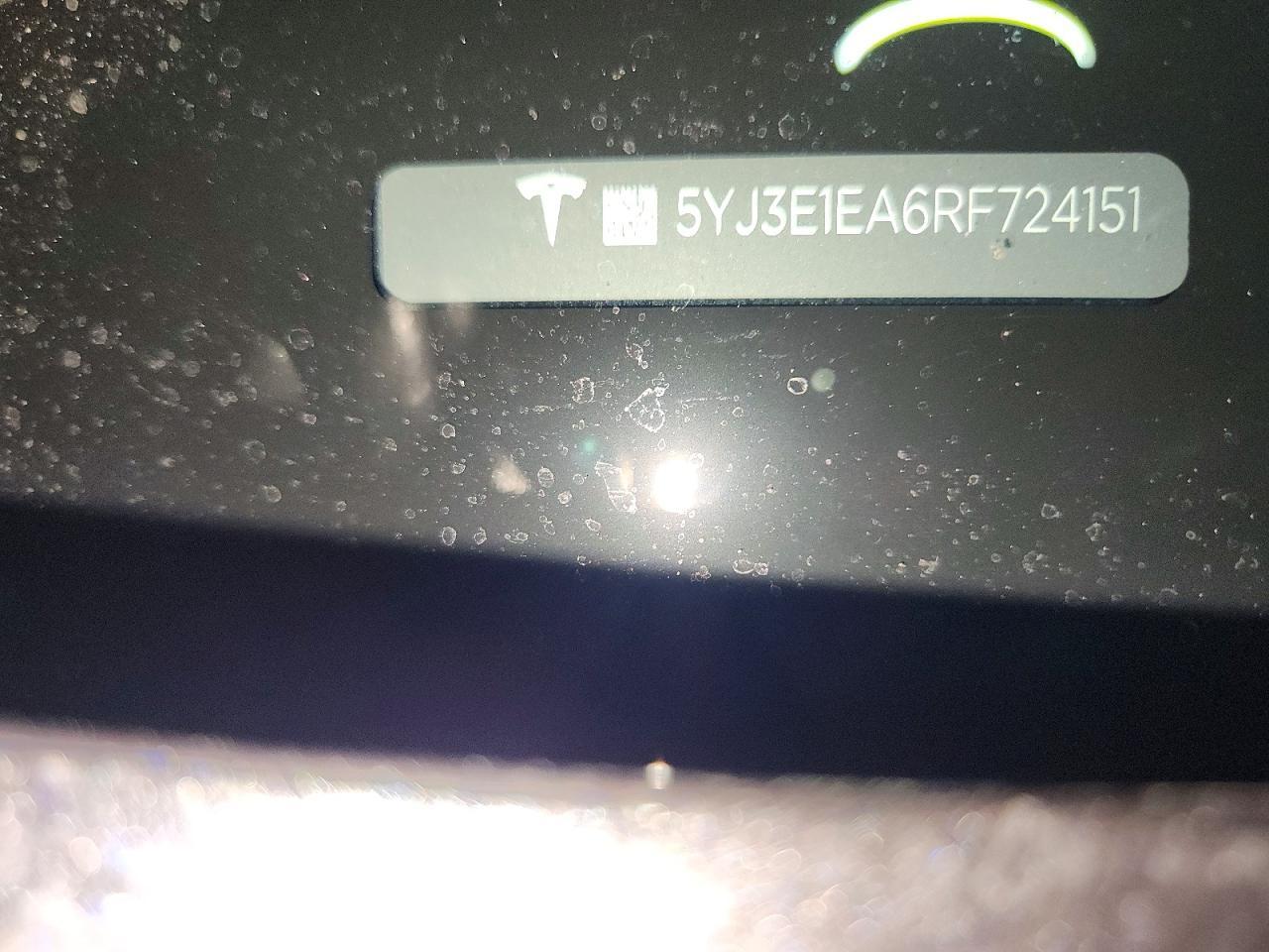 2024 Tesla Model 3 - zdjęcie 14
