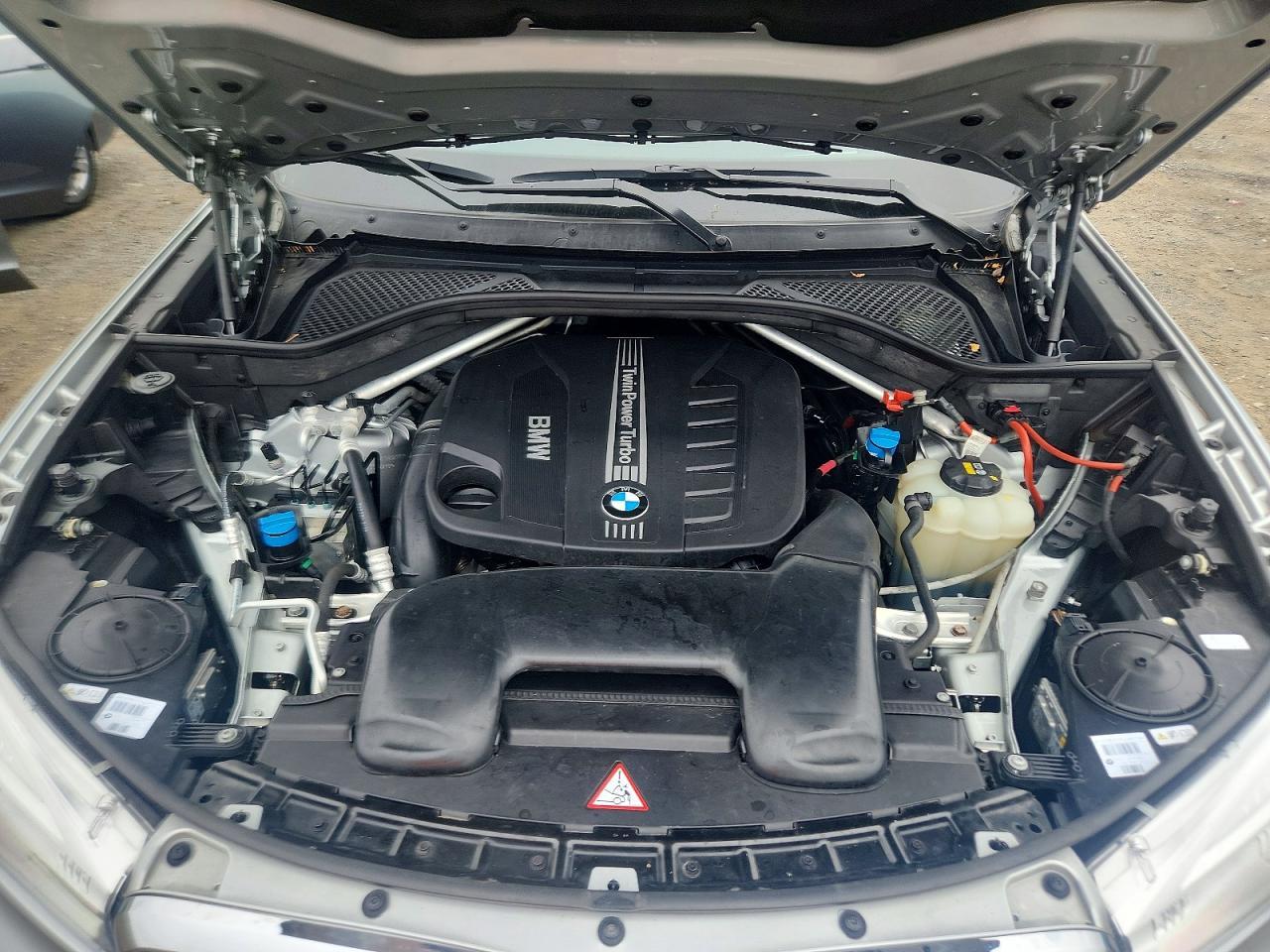 2015 BMW X5 xDrive35D - zdjęcie 12