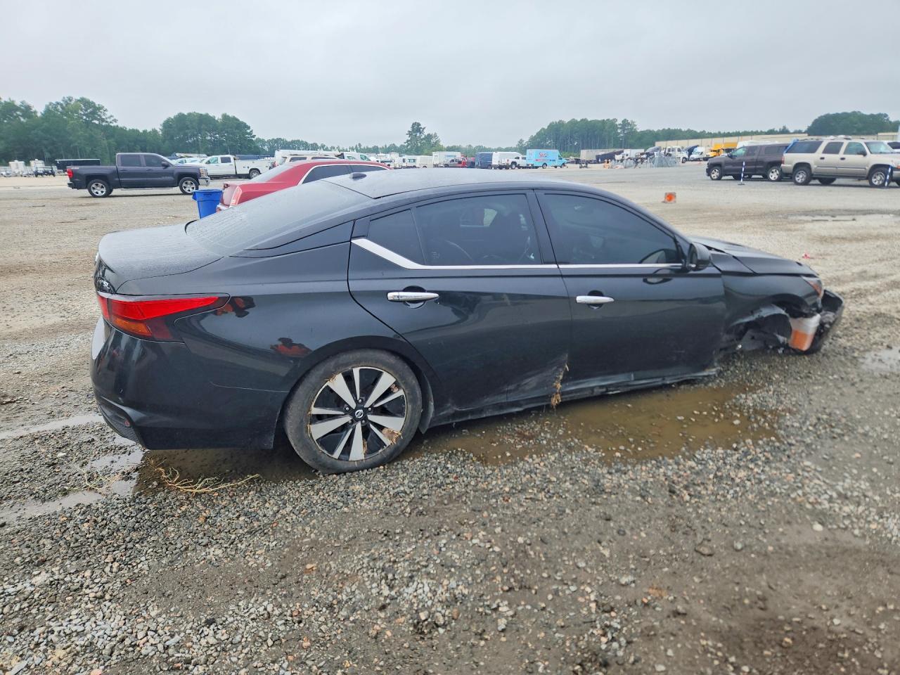 2019 Nissan Altima Sl - zdjęcie 3
