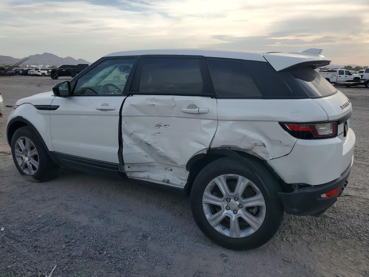 2016 Land Rover Range Rover Evoque Se - zdjęcie 2