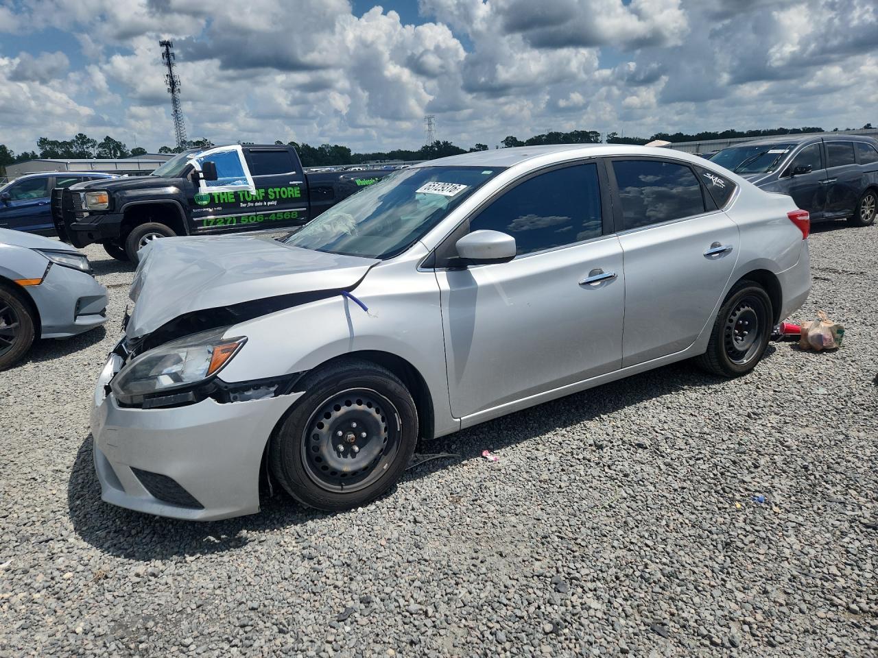 2019 Nissan Sentra S - zdjęcie główne