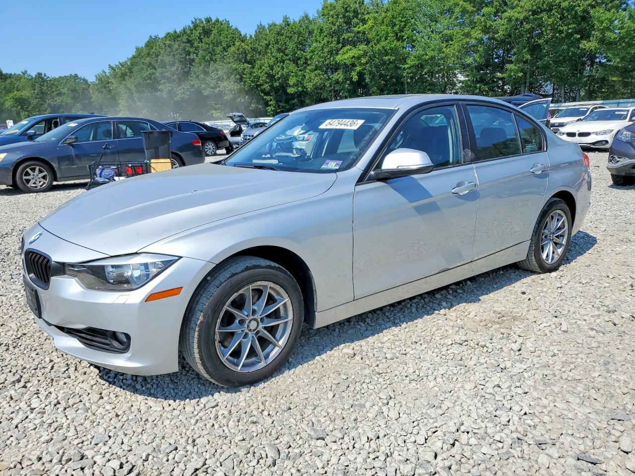 2015 BMW Seria 3 328i - zdjęcie główne