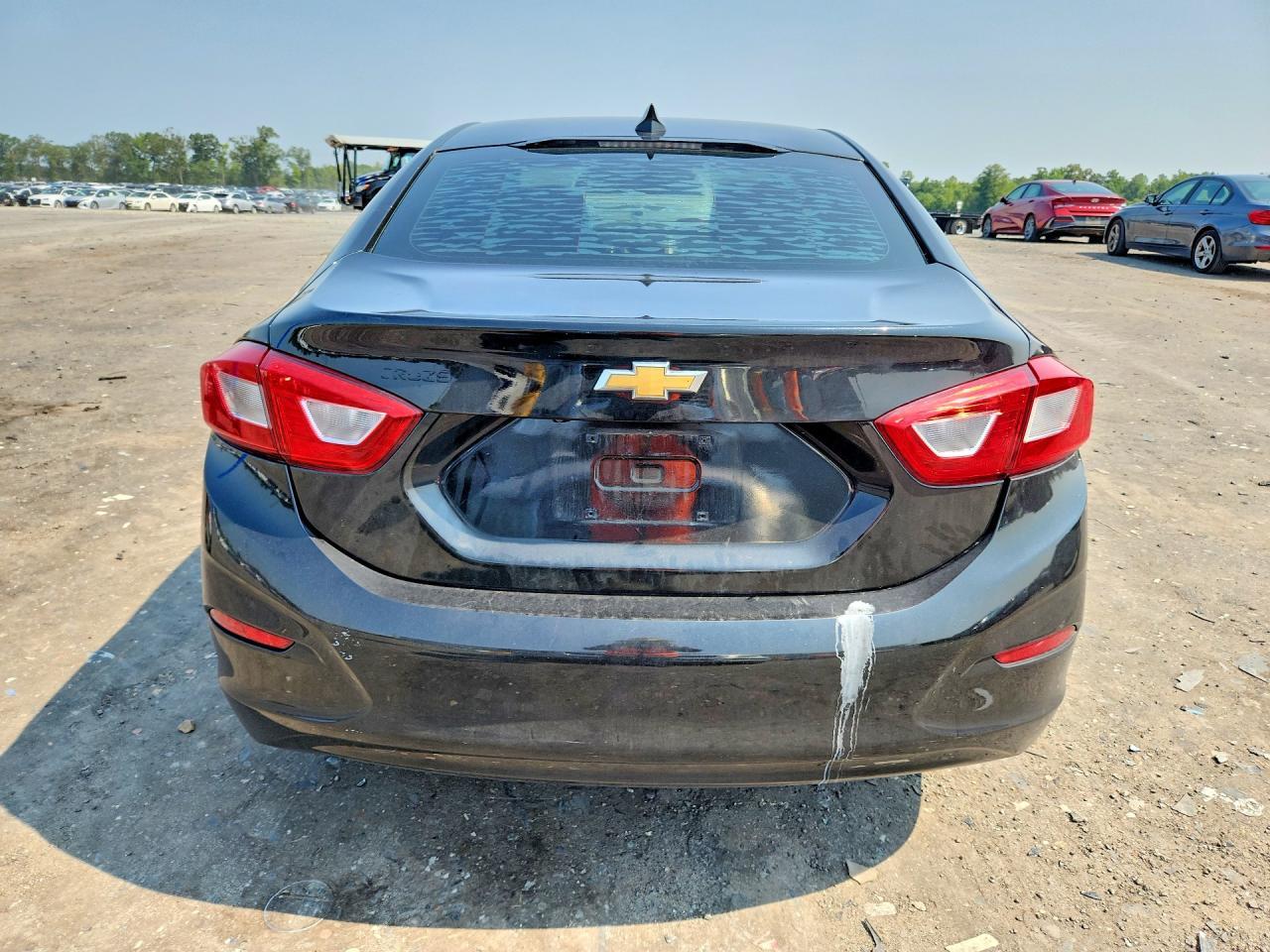 2018 Chevrolet Cruze Ls - zdjęcie 6