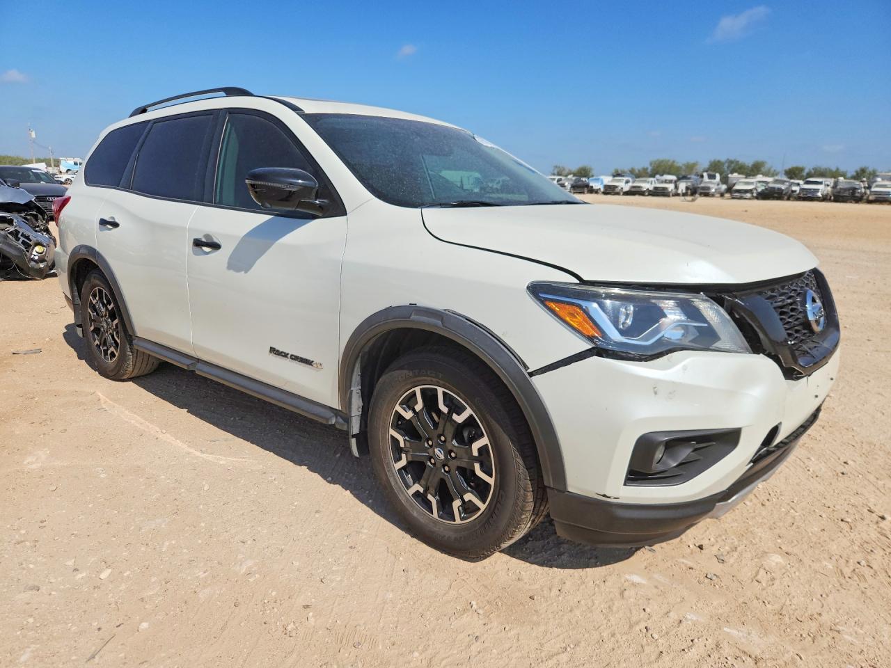 2020 Nissan Pathfinder Sl - zdjęcie 4