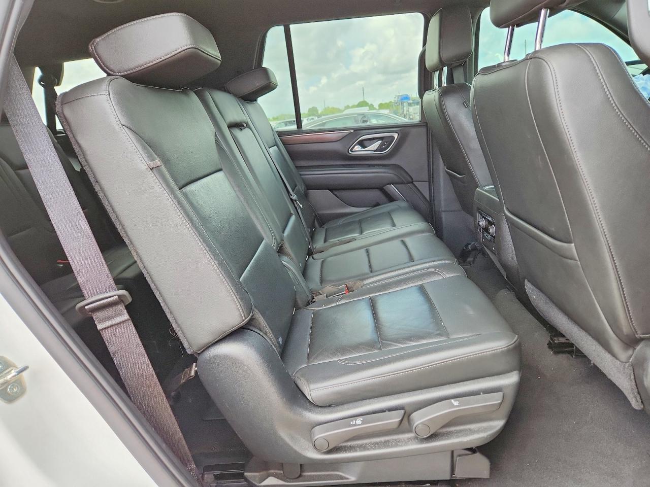 2021 Chevrolet Tahoe C1500 Lt - zdjęcie 11