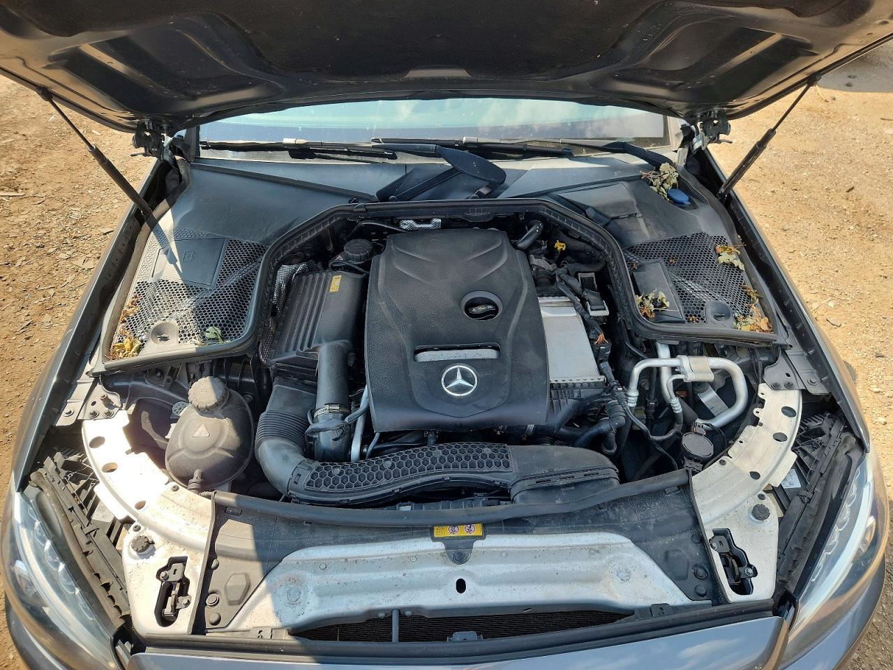 2017 Mercedes-Benz C 300 4Matic - zdjęcie 11