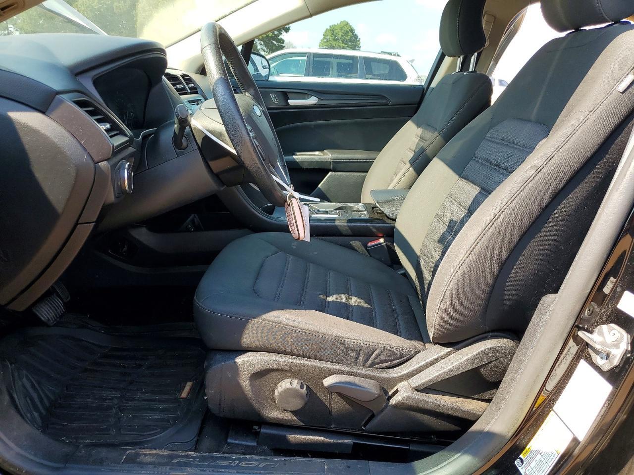 2018 Ford Fusion S - zdjęcie 7