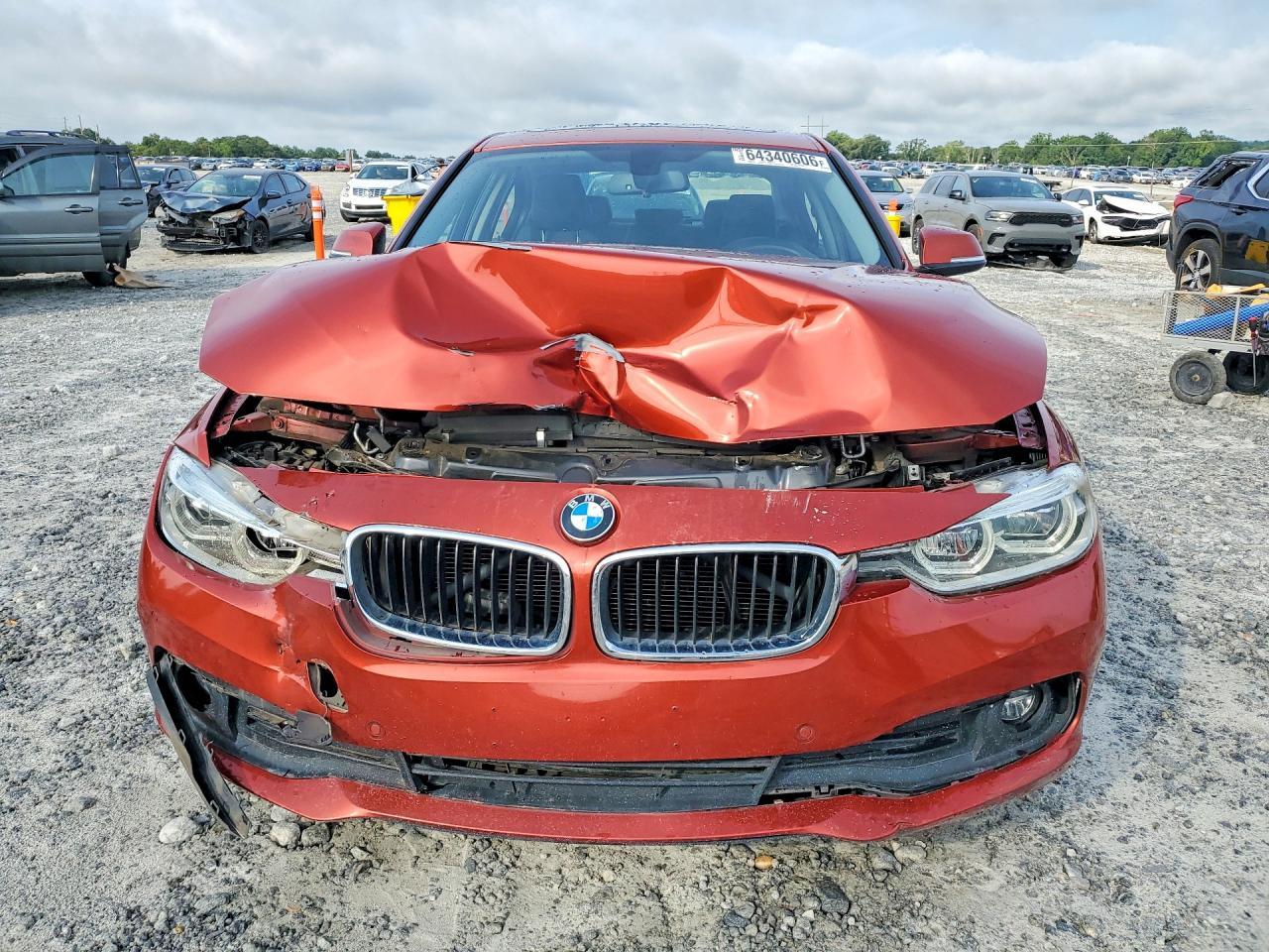2018 BMW Seria 3 320i - zdjęcie 5