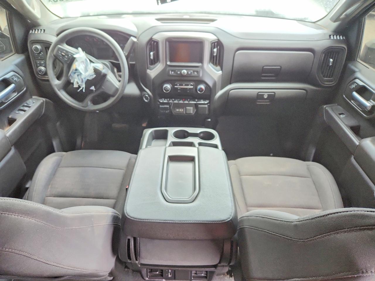 2025 Chevrolet Silverado K2500 Custom - zdjęcie 8