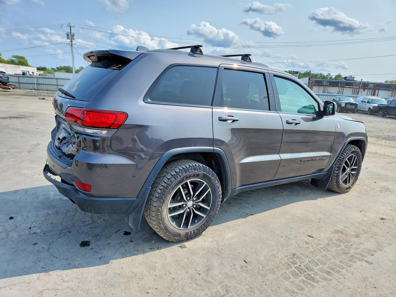 2017 Jeep Grand Cherokee Trailhawk - zdjęcie 3