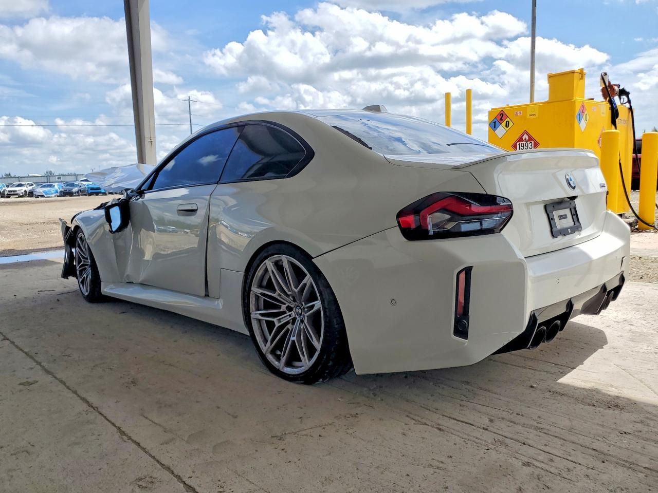 2025 BMW M2 - zdjęcie 2