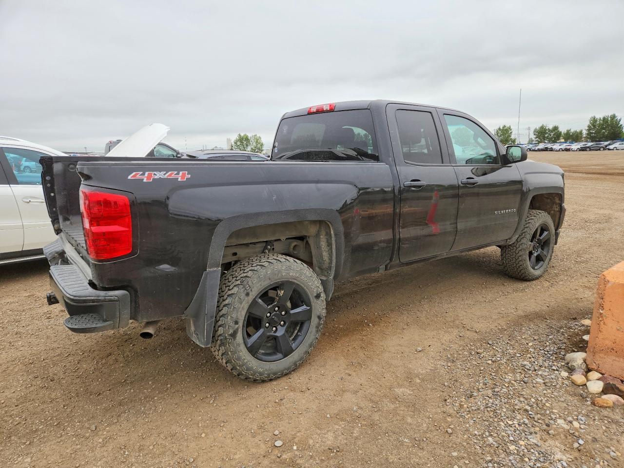 2016 Chevrolet Silverado K1500 - zdjęcie 3