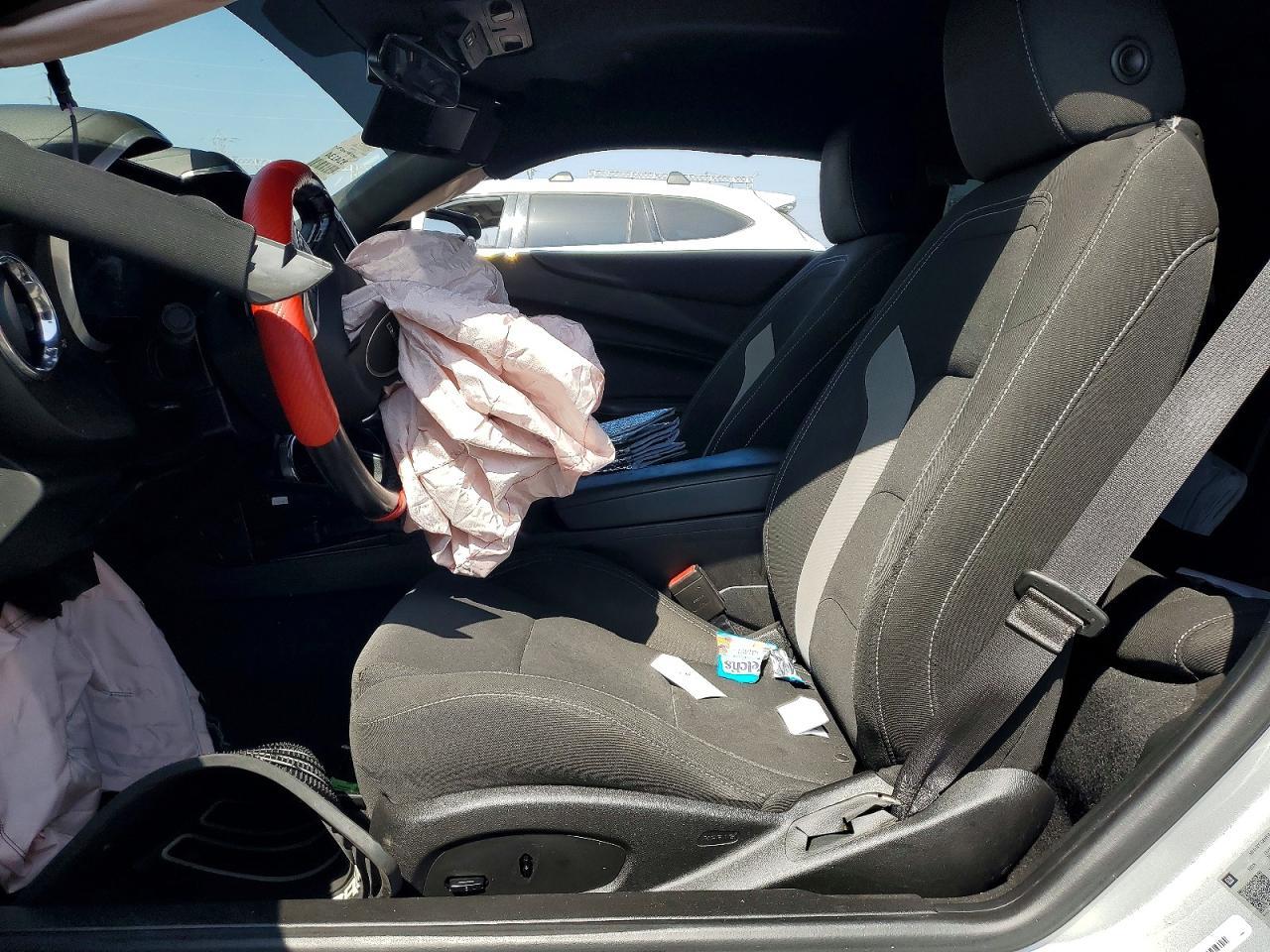 2019 Chevrolet Camaro Ls - zdjęcie 7