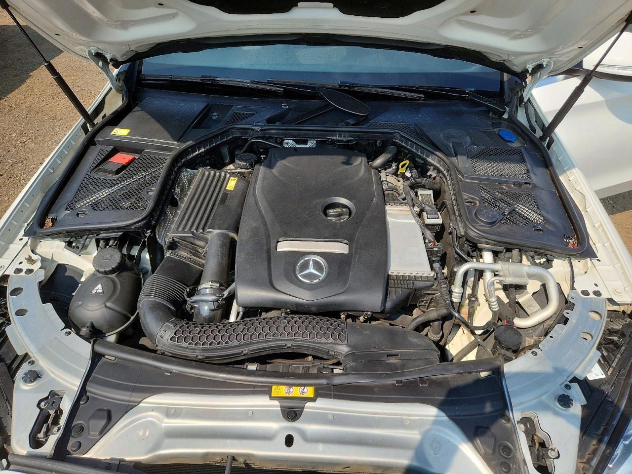 2015 Mercedes-Benz C 300 4Matic - zdjęcie 11