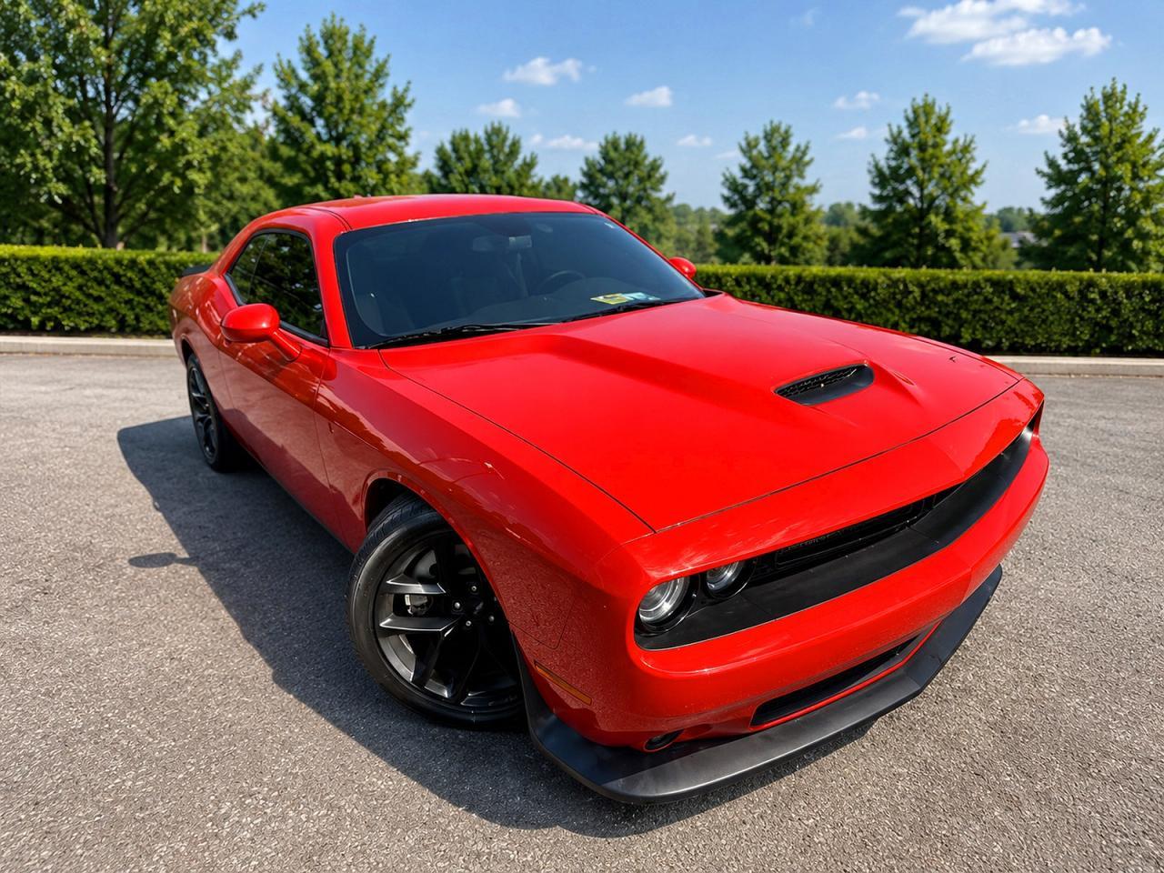 2022 Dodge Challenger Gt - zdjęcie główne