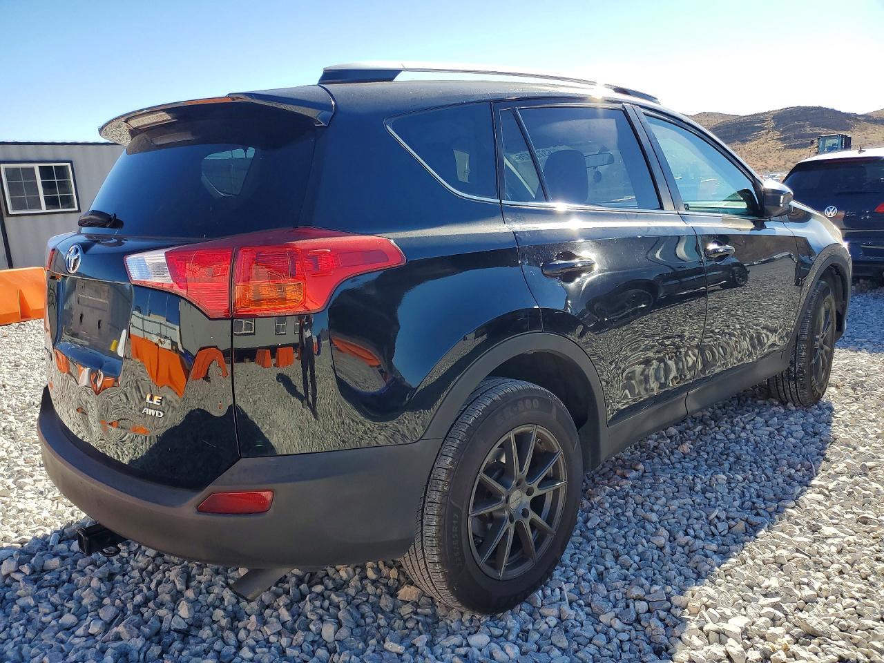 2013 Toyota Rav4 Le - zdjęcie 3