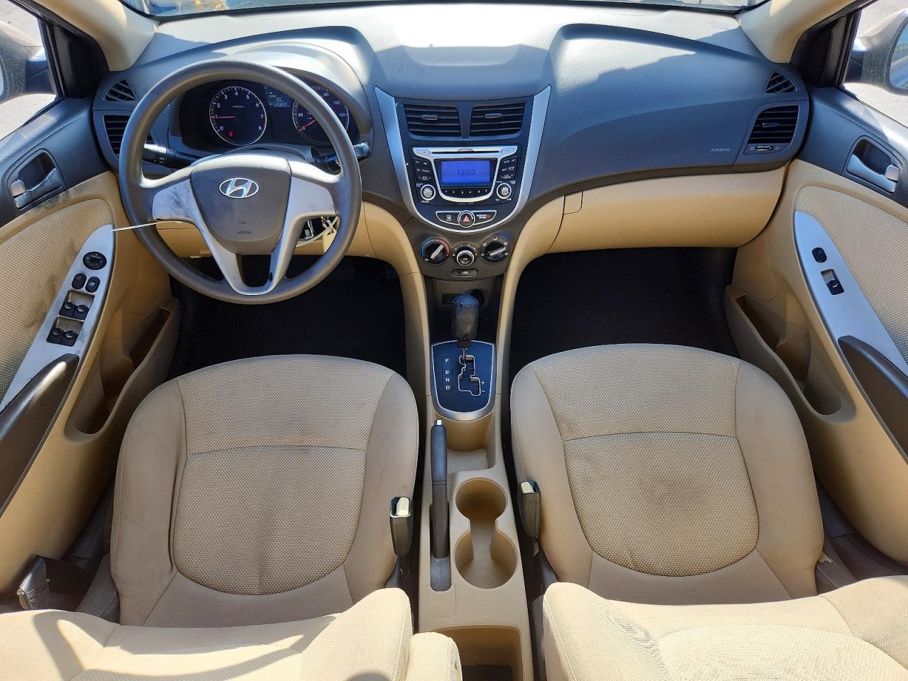 2013 Hyundai Accent Gls - zdjęcie 8