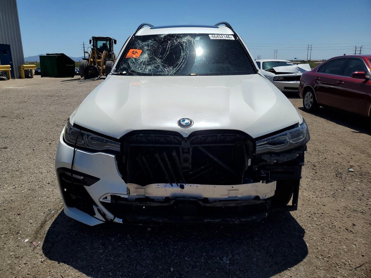 2022 BMW X7 M50I - zdjęcie 5