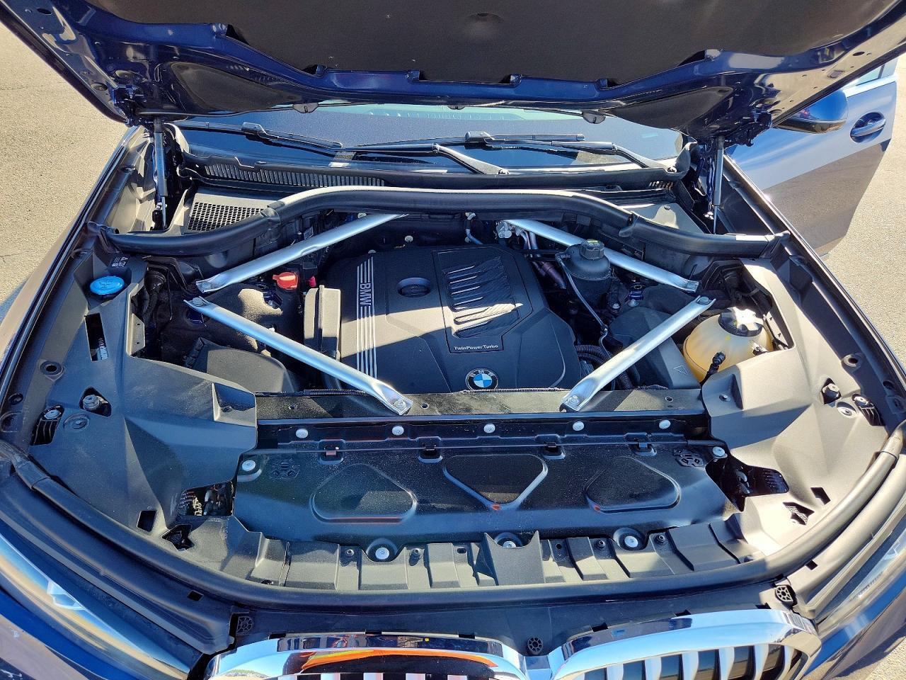 2020 BMW X7 xDrive40I - zdjęcie 12
