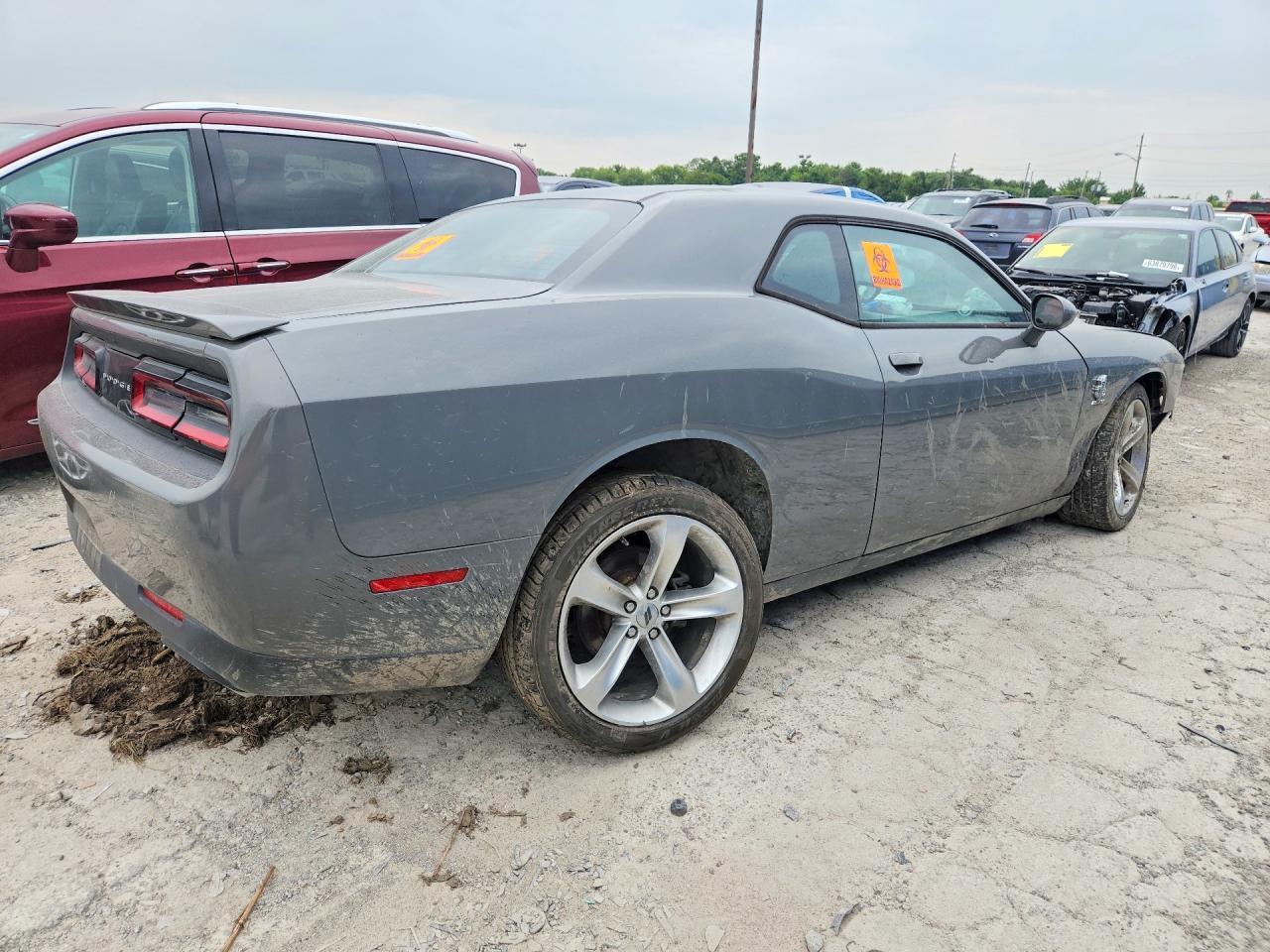 2017 Dodge Challenger R/T - zdjęcie 3