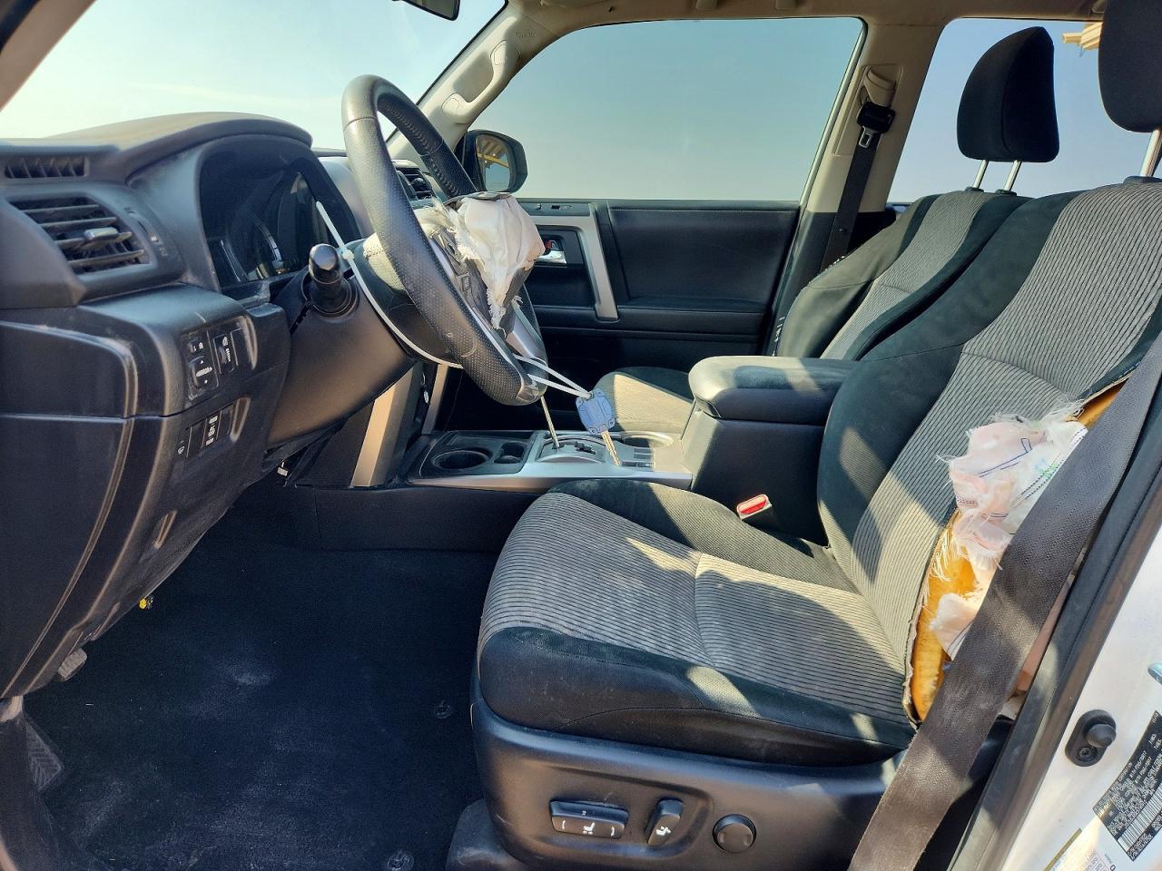 2019 Toyota 4Runner Sr5 - zdjęcie 7