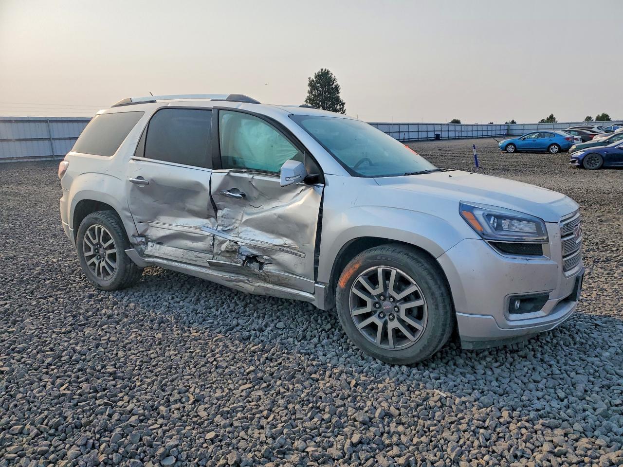 2013 GMC Acadia Denali - zdjęcie 4