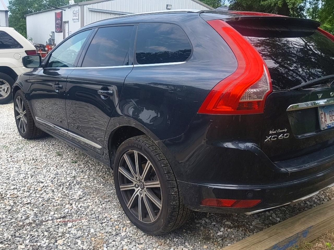 2015 Volvo Xc60 Platinum (Non R Design) - zdjęcie 3