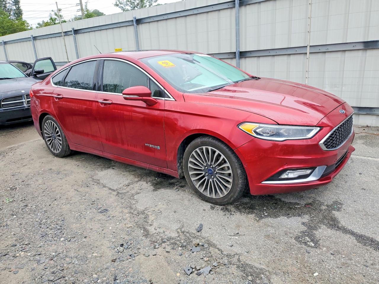2017 Ford Fusion Titanium Hev - zdjęcie 4