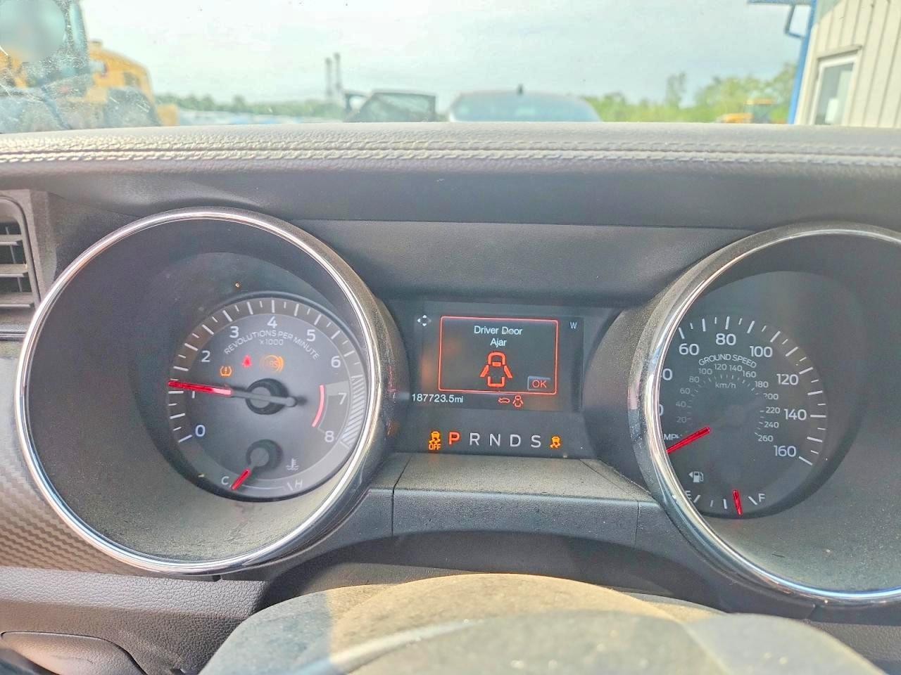 2015 Ford Mustang - zdjęcie 9