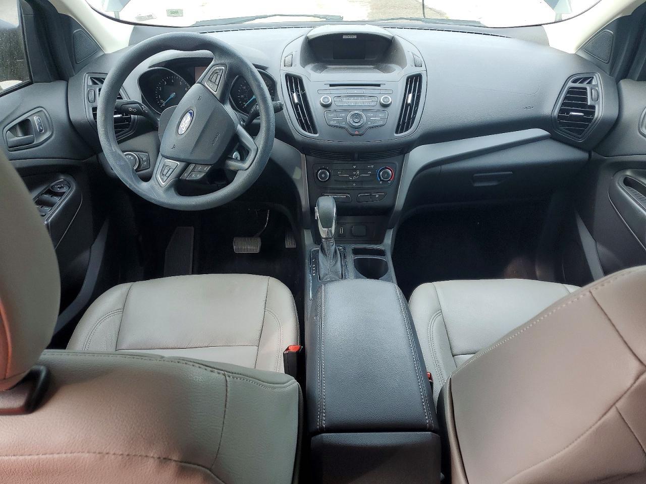 2018 Ford Escape S - zdjęcie 8