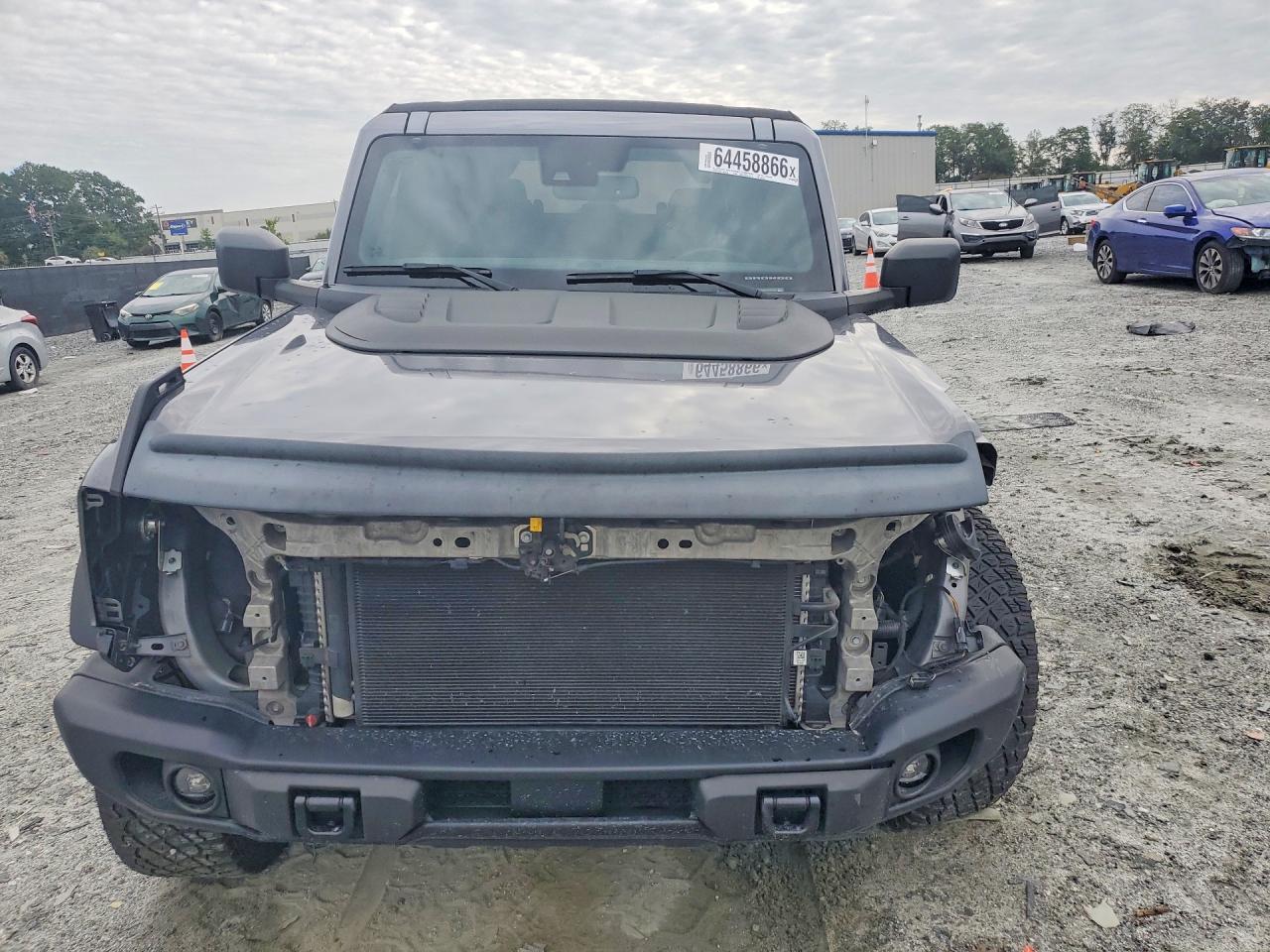 2023 Ford Bronco Base - zdjęcie 5