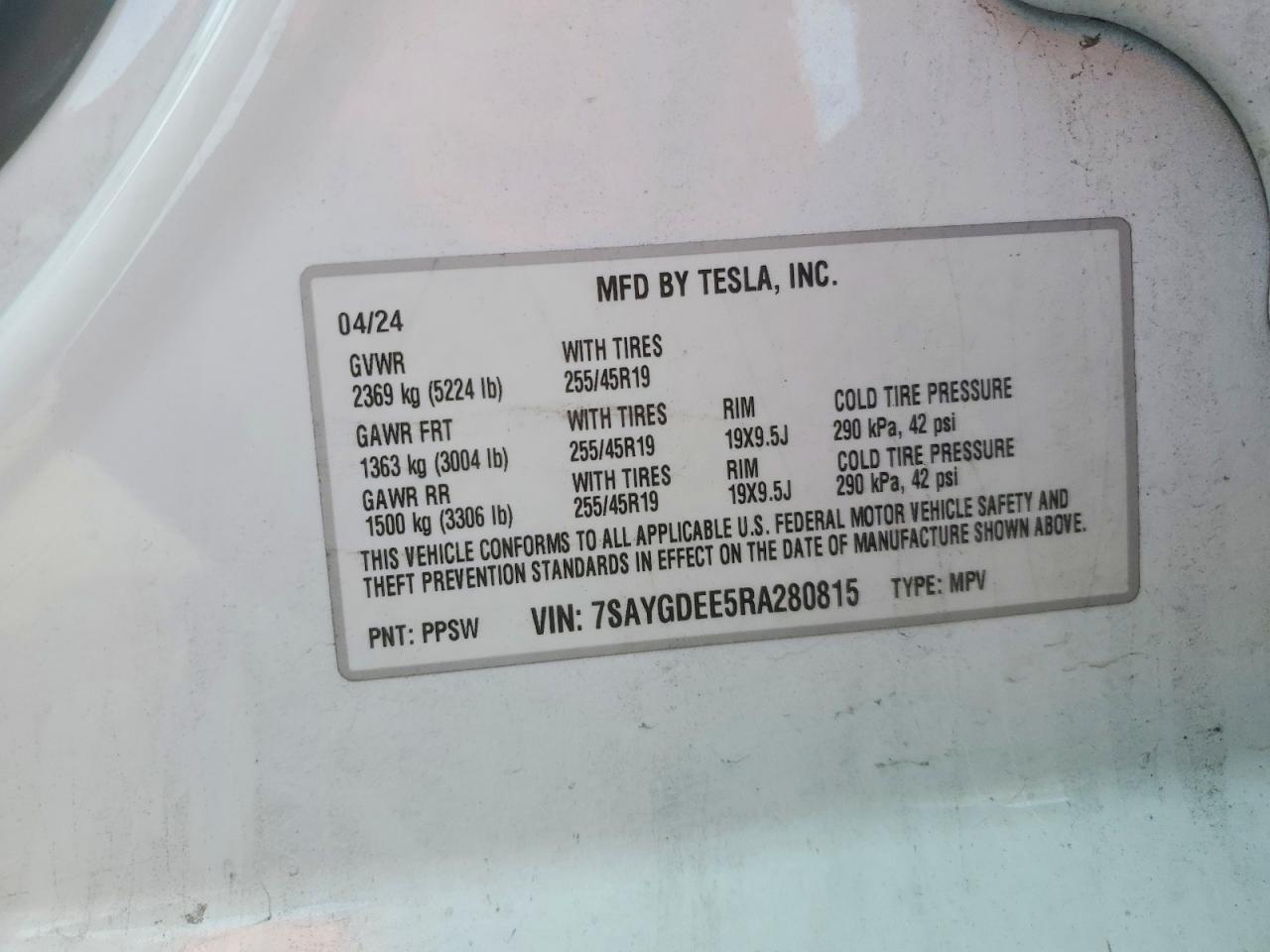 2024 Tesla Model Y - zdjęcie 12