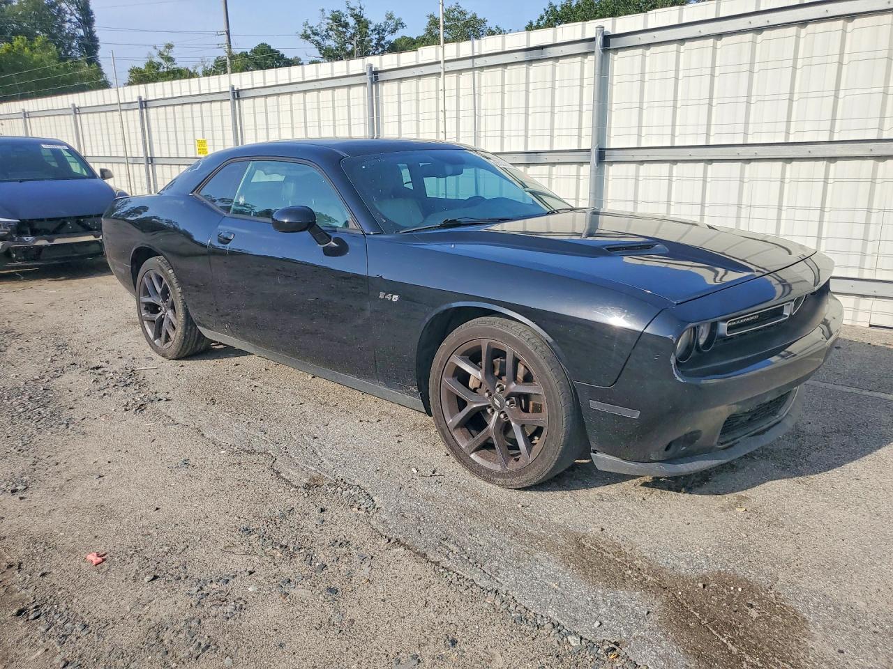 2015 Dodge Challenger Sxt - zdjęcie 4
