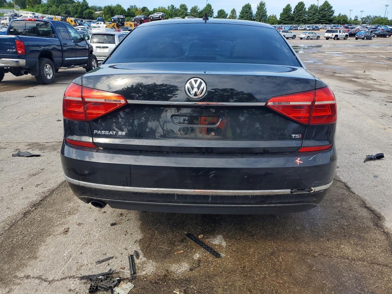 2016 Volkswagen Passat Se - zdjęcie 6