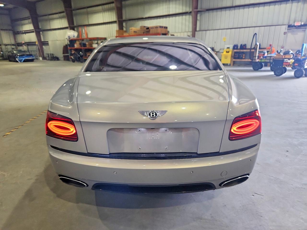 2017 Bentley Flying Spur - zdjęcie 6
