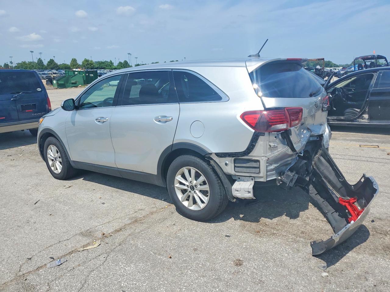 2019 Kia Sorento L - zdjęcie 2