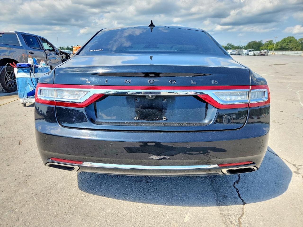 2018 Lincoln Continental Black Label - zdjęcie 6