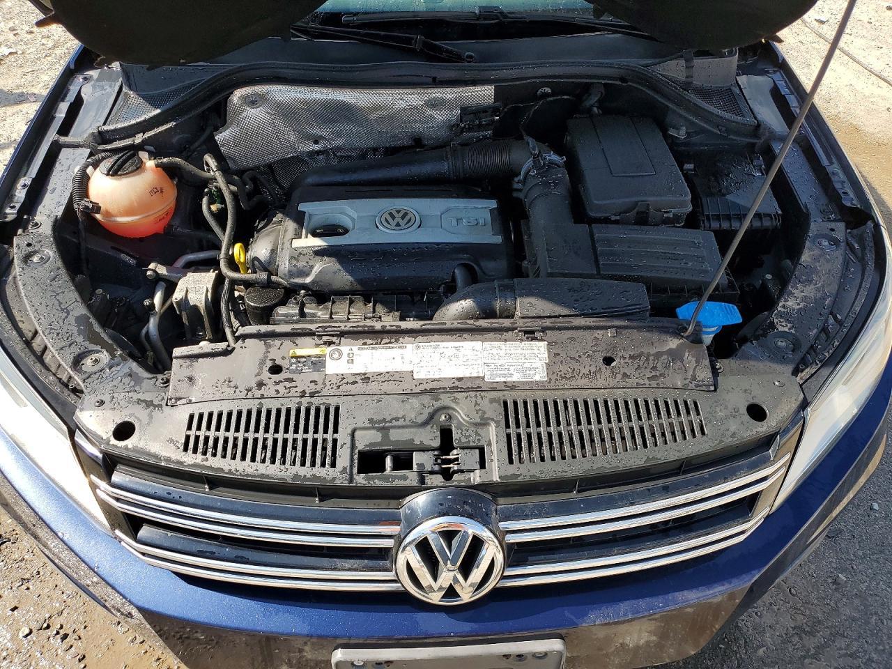 2014 Volkswagen Tiguan S - zdjęcie 12