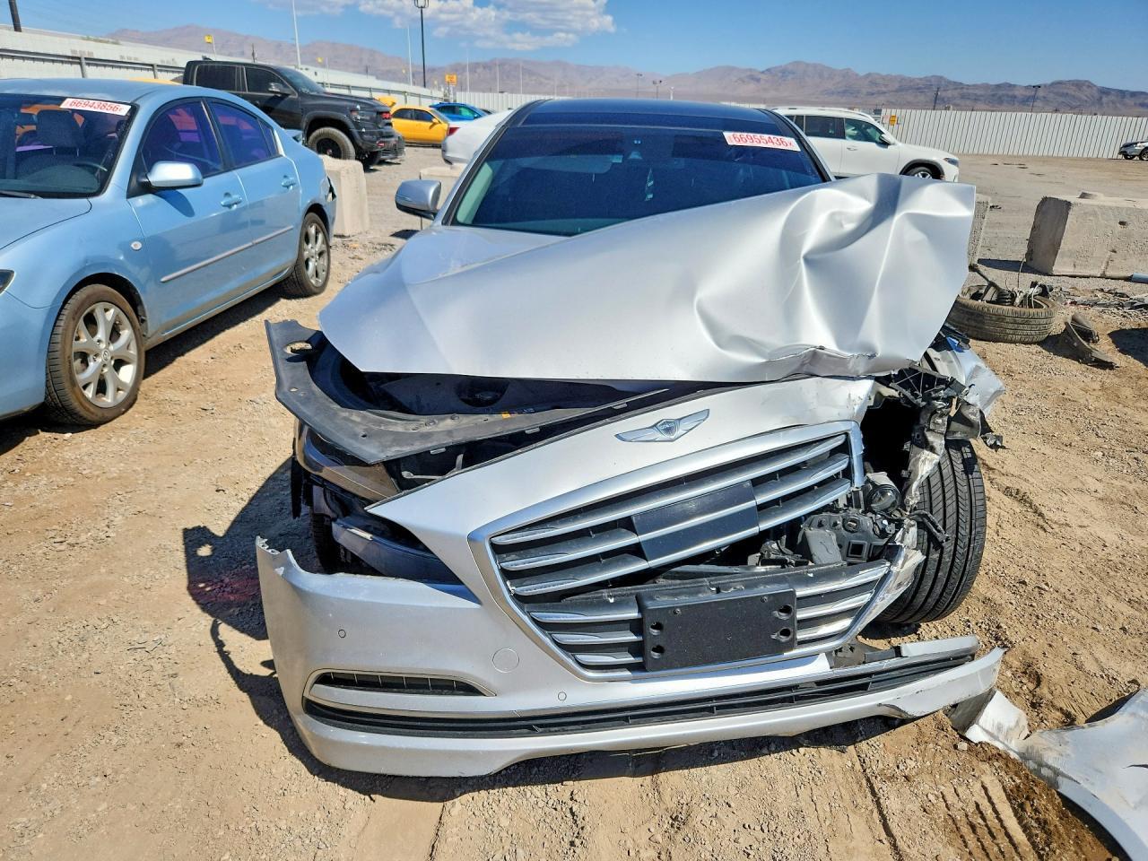 2015 Hyundai Genesis 3.8L - zdjęcie 5
