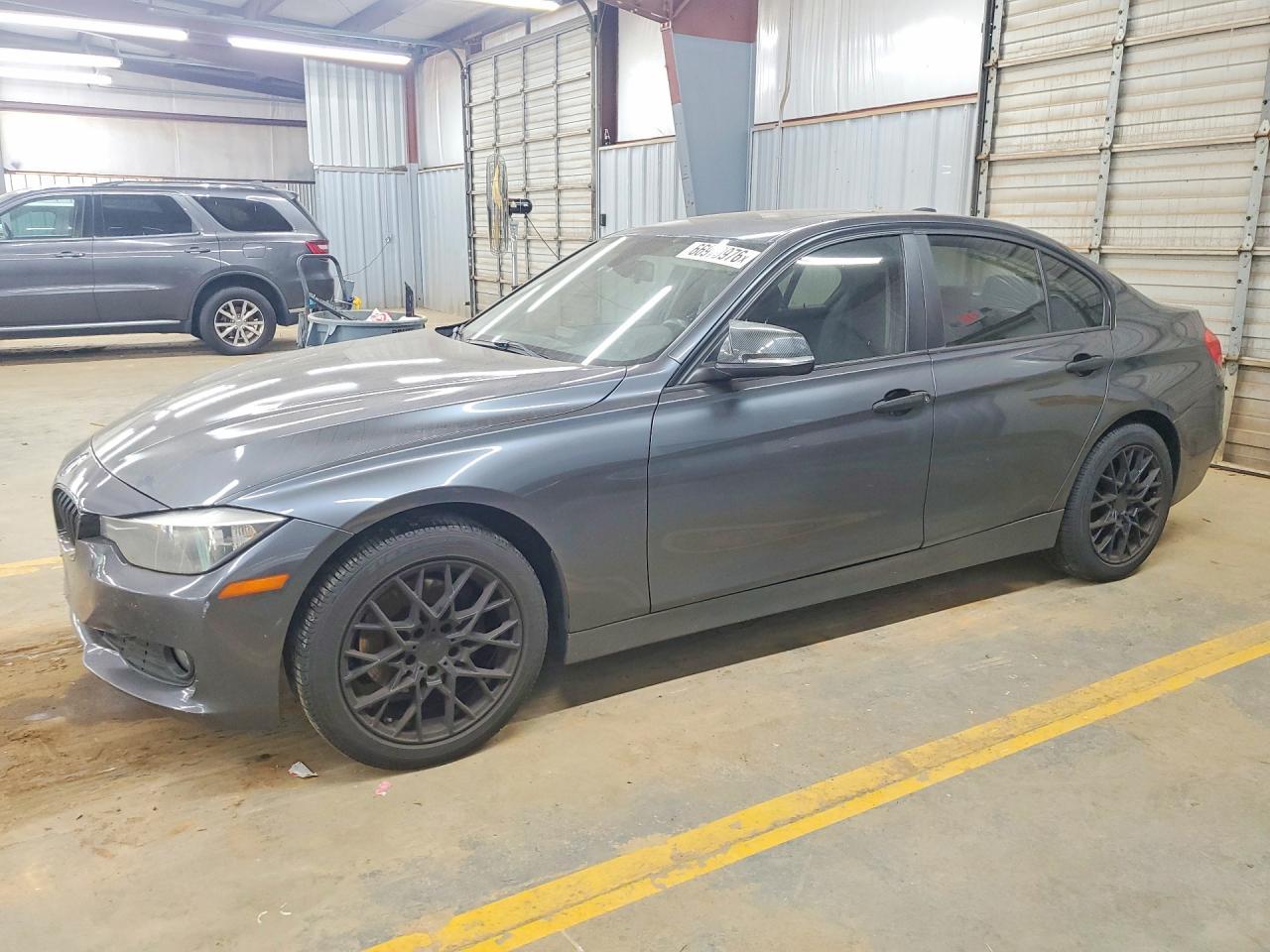 2014 BMW 320 I xDrive - zdjęcie główne