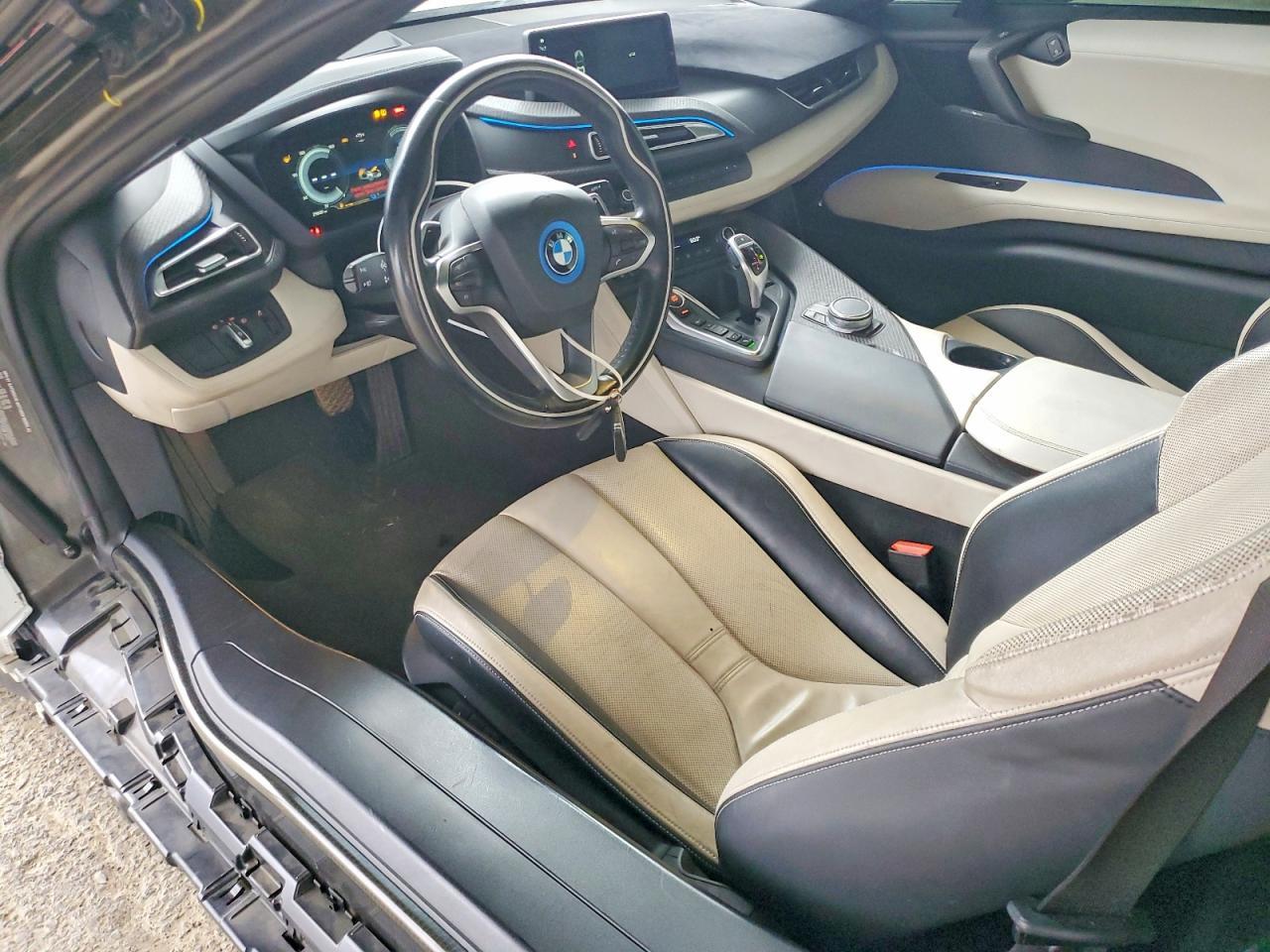 2019 BMW I8 - zdjęcie 8