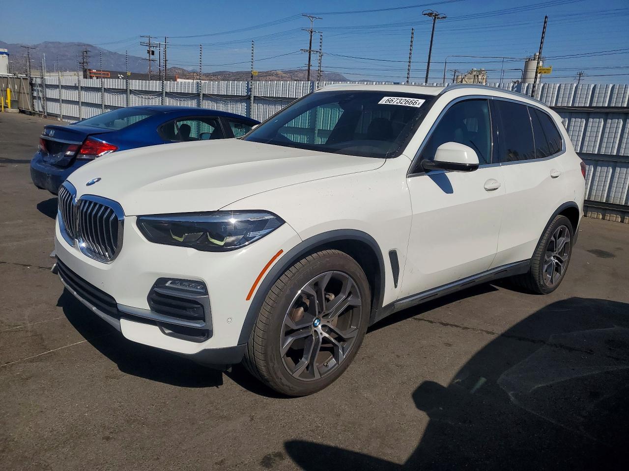 2021 BMW X5 Sdrive 40I - zdjęcie główne