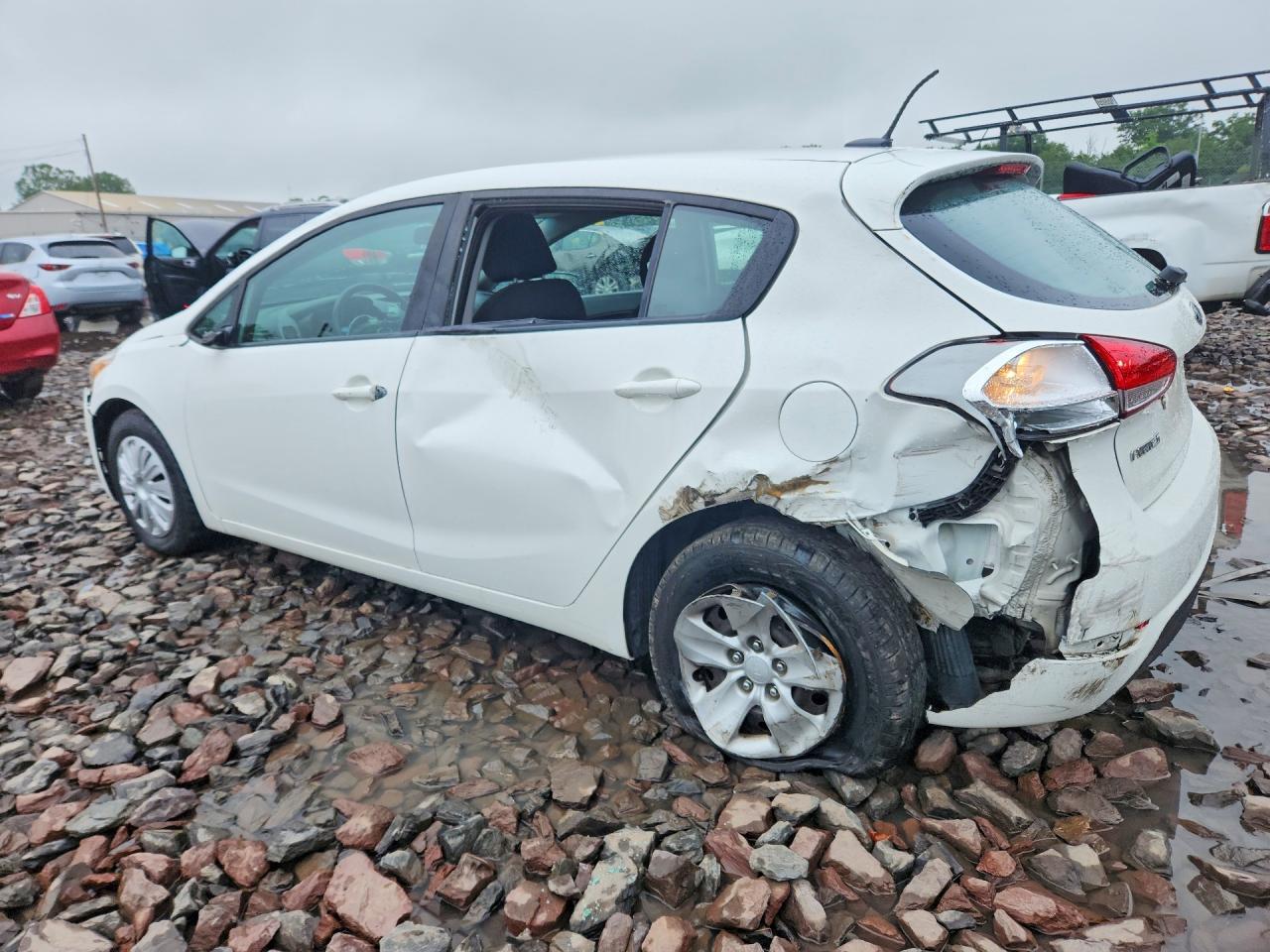 2017 Kia Forte5 Lx - zdjęcie 2