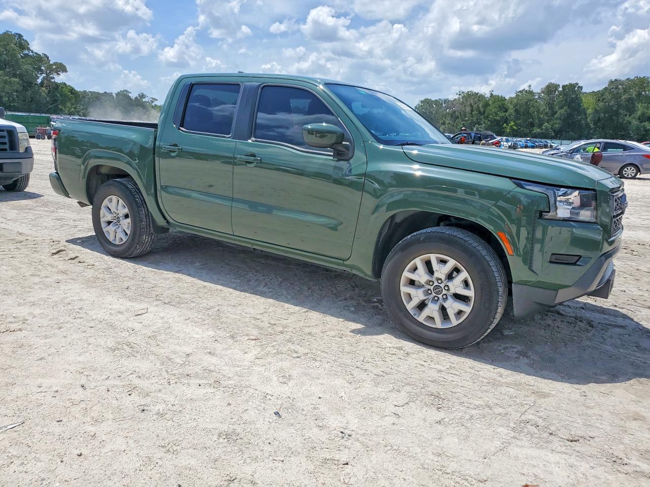 Nissan Frontier - zdjęcie 4