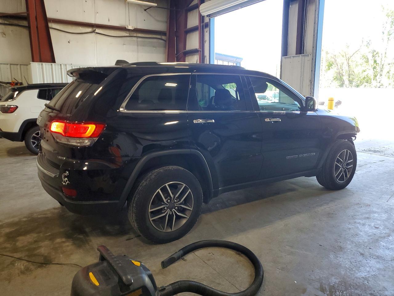 2021 Jeep Grand Cherokee Limited - zdjęcie 3