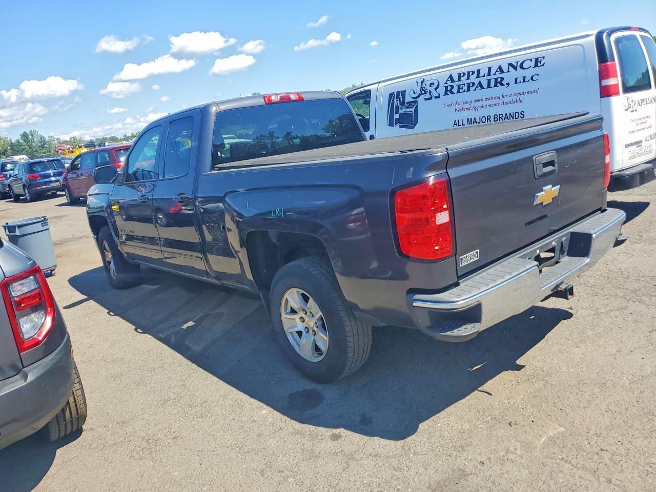 2015 Chevrolet Silverado K1500 Lt - zdjęcie 2